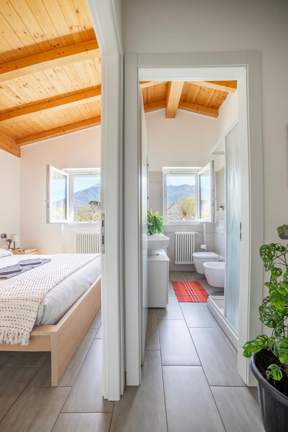 Bathroom, Bedroom