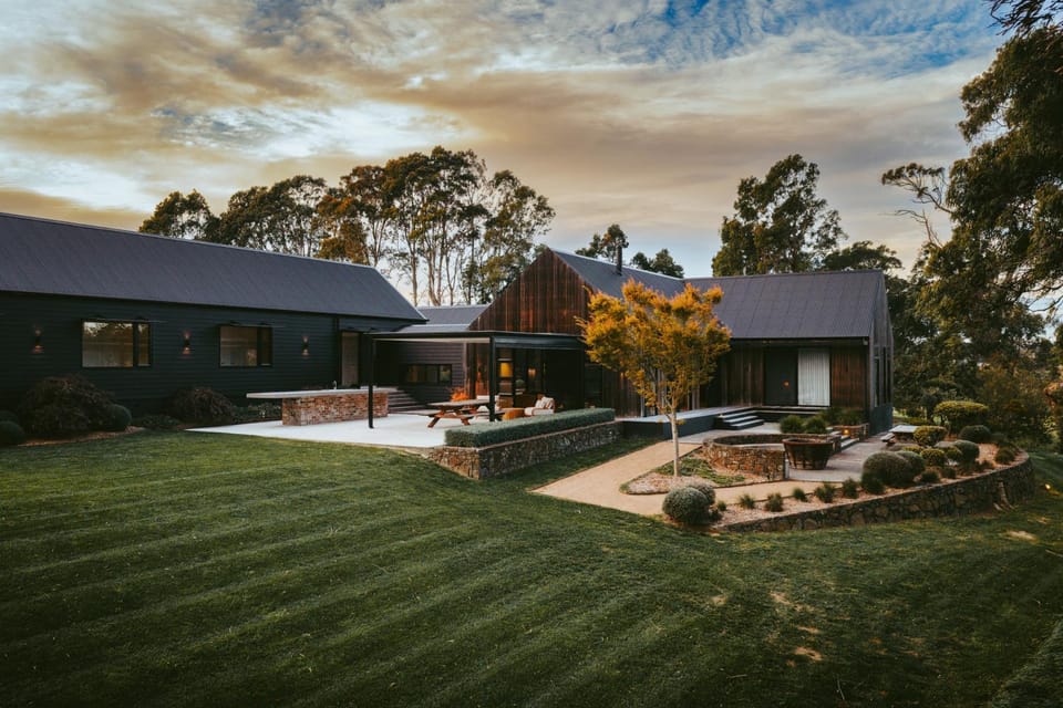 Injala House - Designer Masterpiece, Exeter House in Sutton Forest