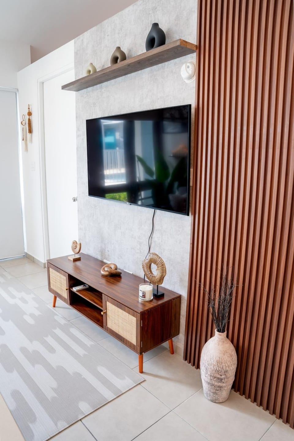 Communal lounge/ TV room, TV and multimedia