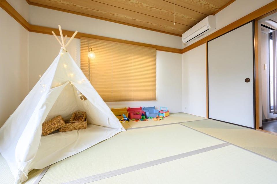 Photo of the whole room