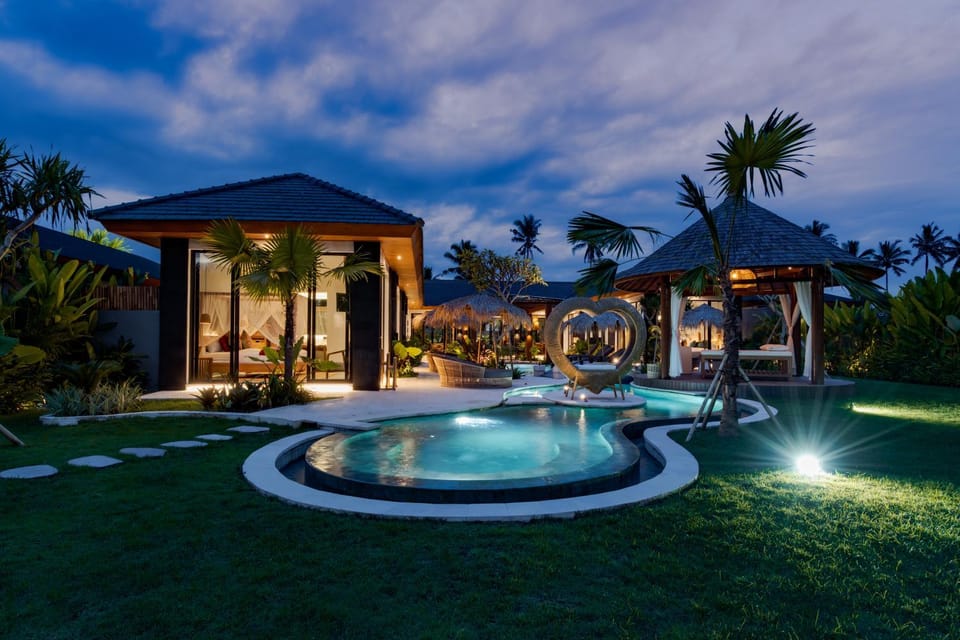 Natural landscape, Garden, Garden view, Pool view, Swimming pool