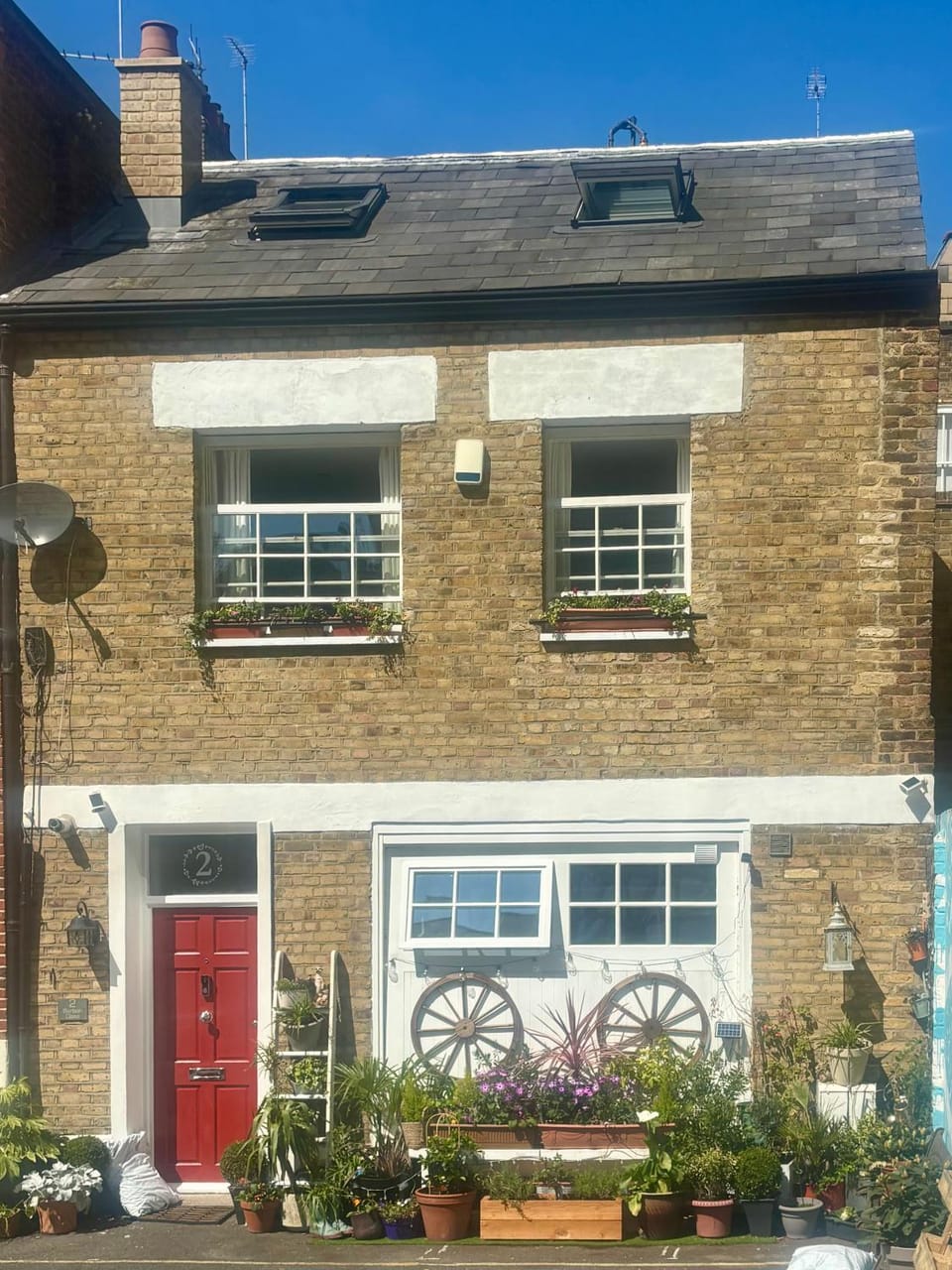Property building, Day