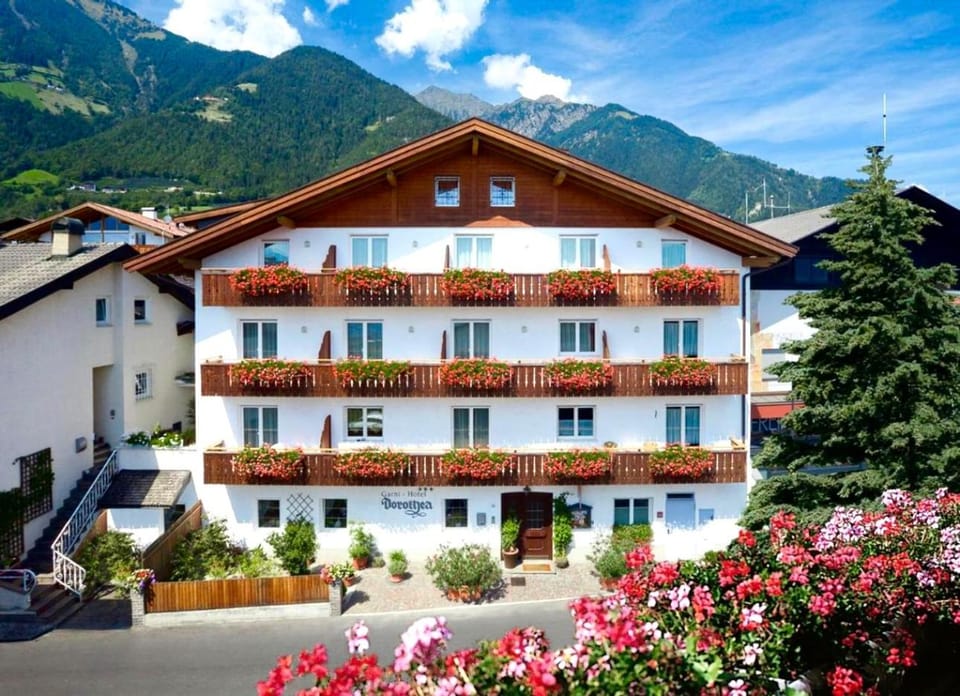 Garni Hotel Dorothea Bed and Breakfast in Tirol