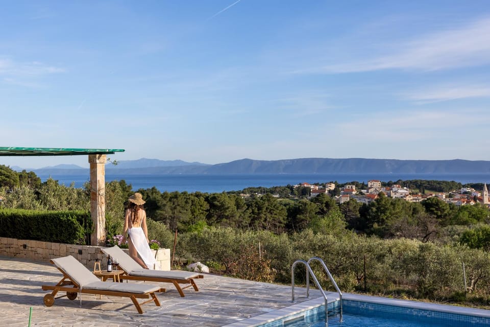Day, Natural landscape, Balcony/Terrace, Pool view, Sea view, Swimming pool