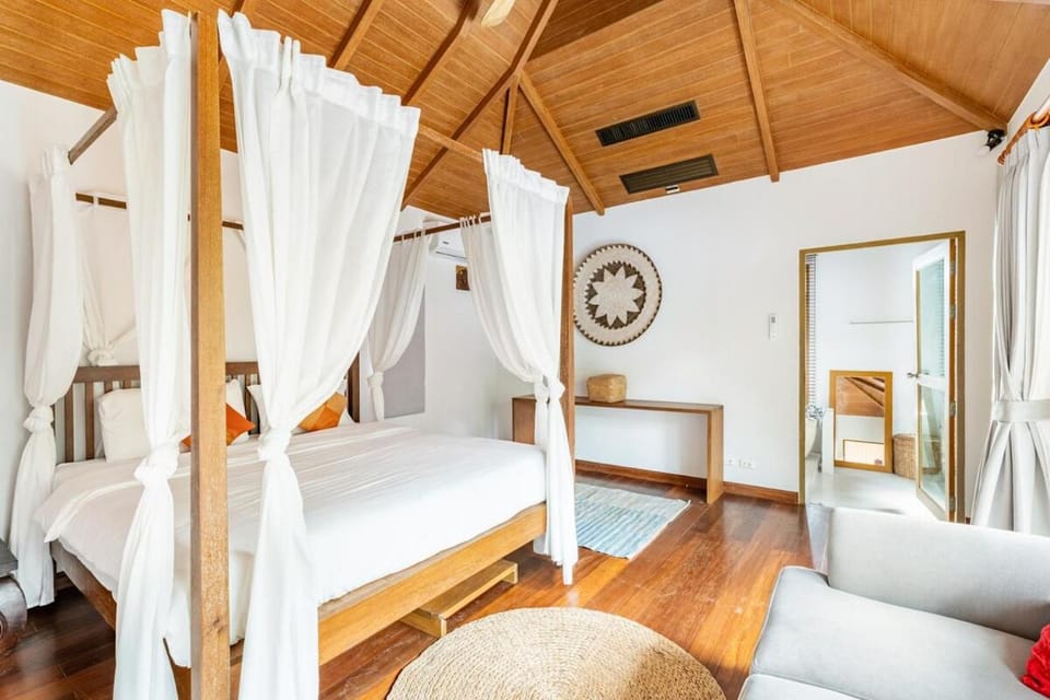 Chalong Thai-Style Pool Villa Villa in Chalong