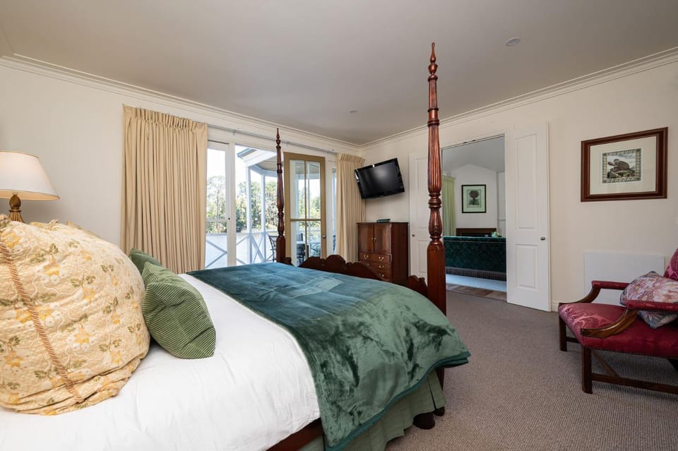 Chalet Trois at Woodman Estate Chalet in Melbourne