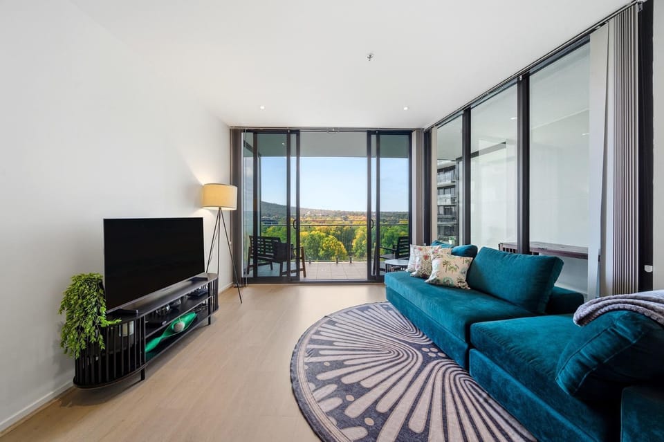 Stylish 1-Bed in CBD with Secure Underground Parking Apartment in Canberra