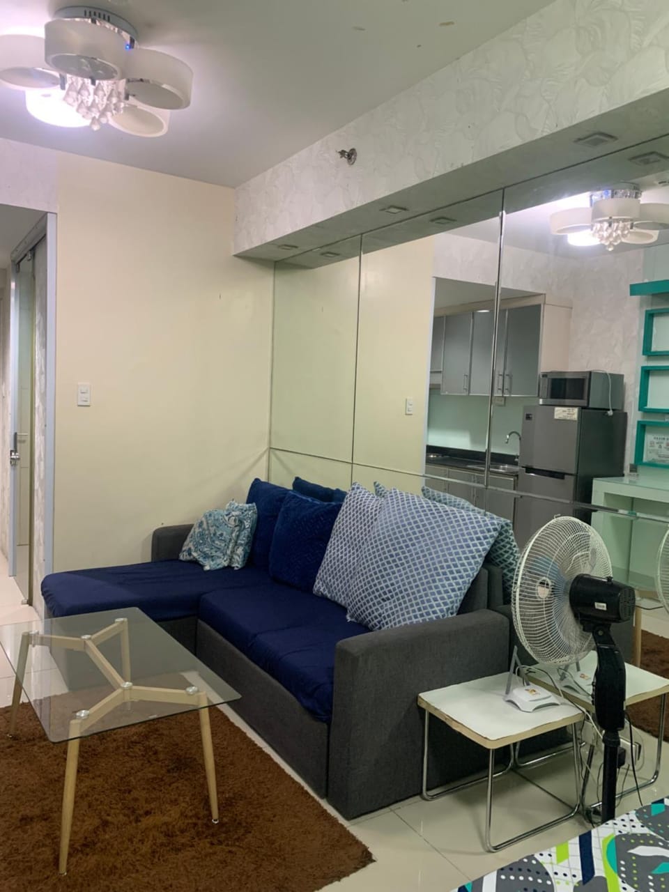 Shore Staycation Apartment hotel in Pasay