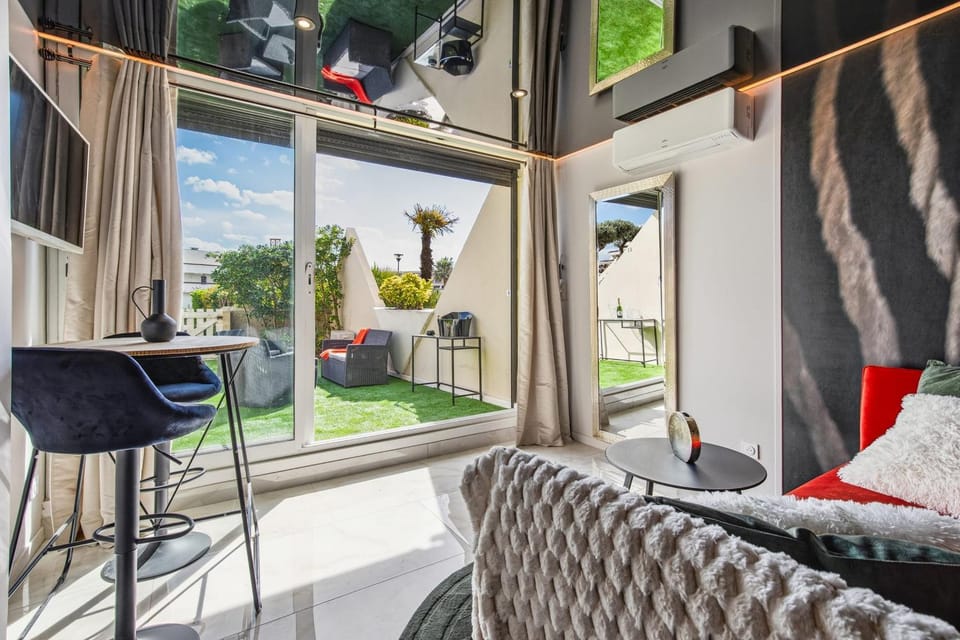 Garden, View (from property/room), Balcony/Terrace
