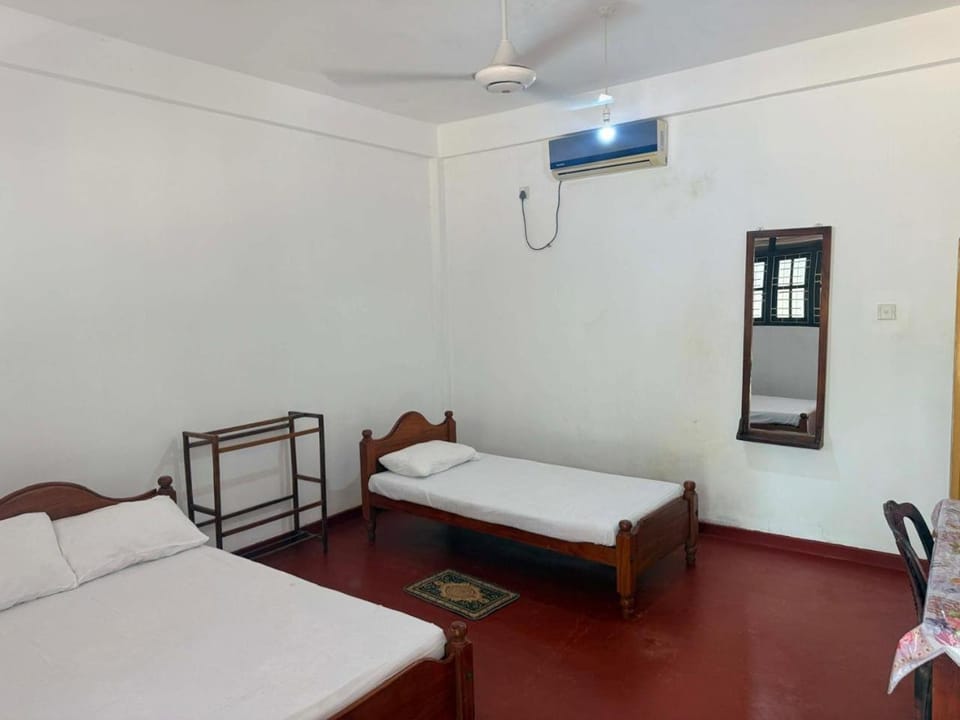 Hasthi Resort Bed and Breakfast in Sri Lanka