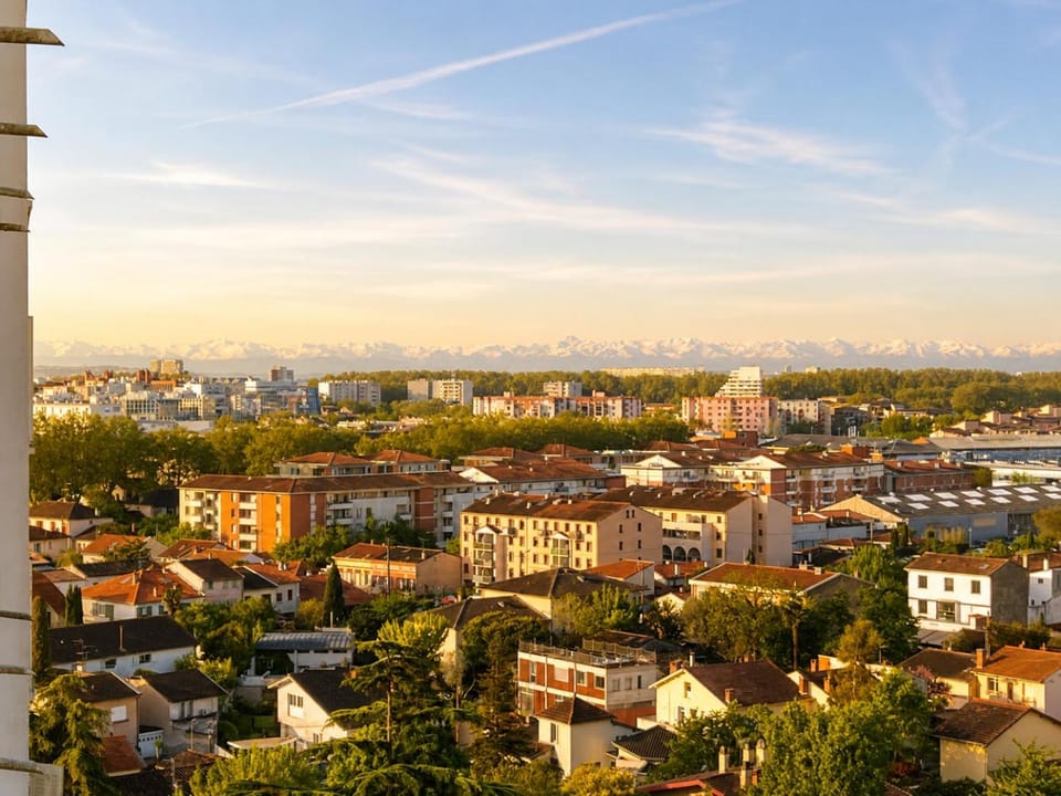 Day, Neighbourhood, Bird's eye view, City view, Street view