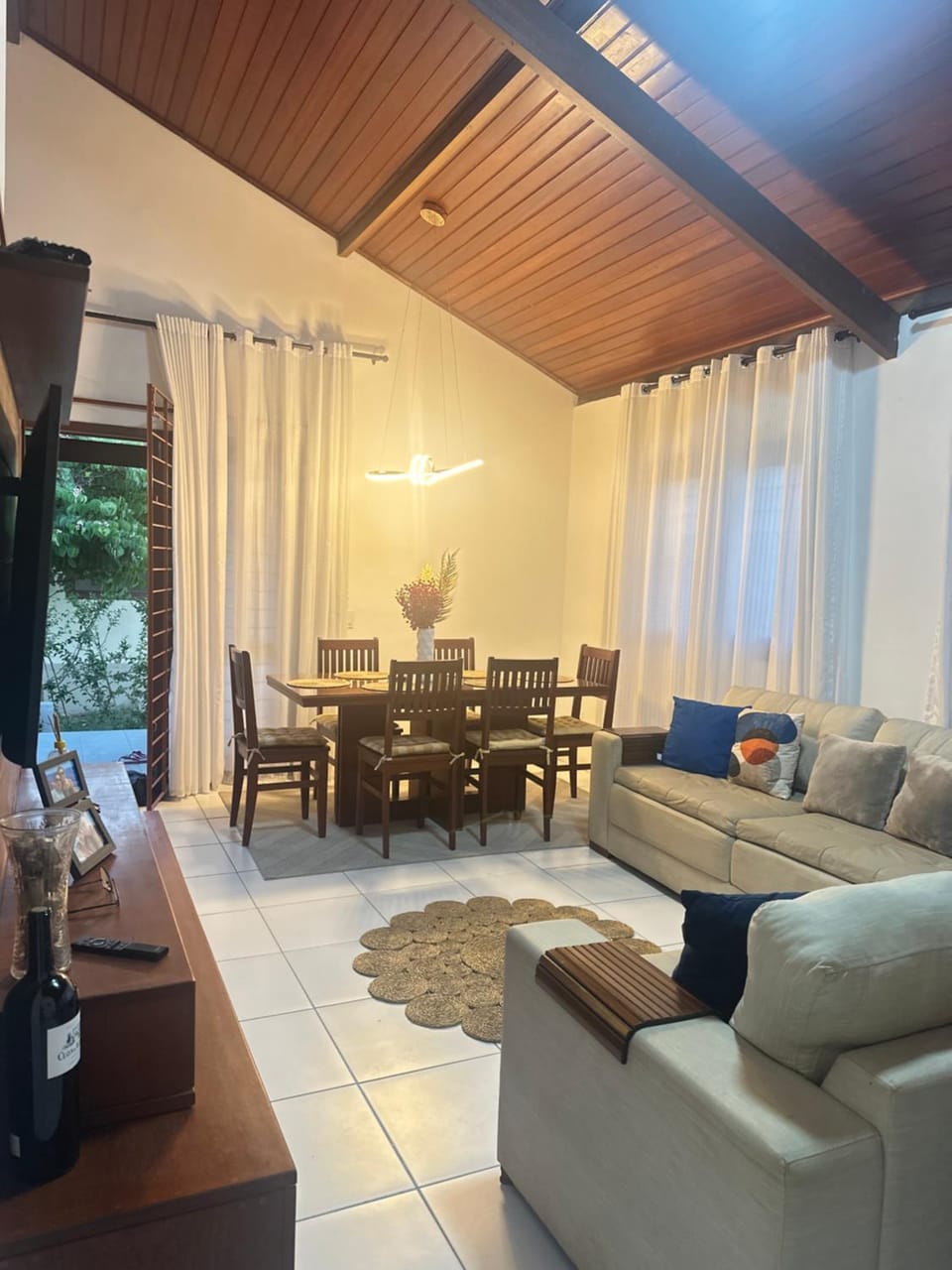 Communal lounge/ TV room, Kitchen or kitchenette