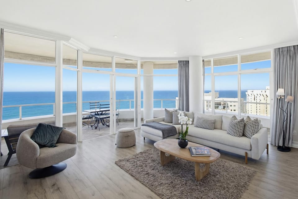 Balcony/Terrace, Living room