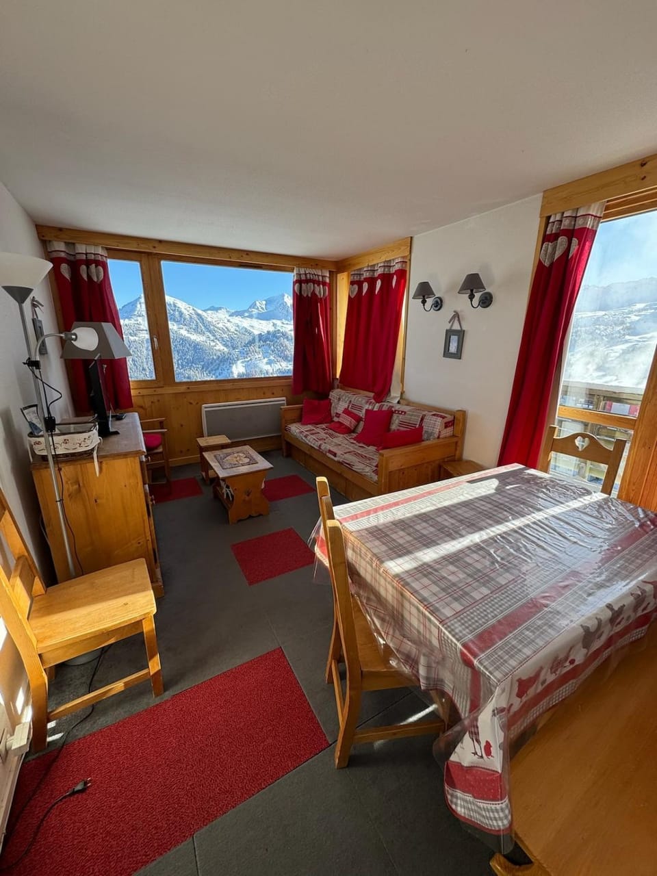 Appartement 6-8p PleinSud SkiAuPied Aime2000 Apartment in Mâcot-la-Plagne