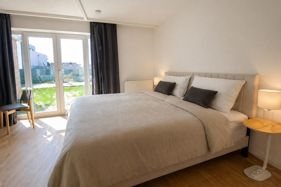 Property building, Living room, Bedroom