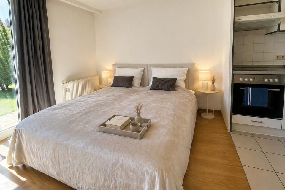 Living room, Bedroom