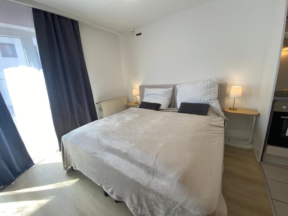 Living room, Bedroom
