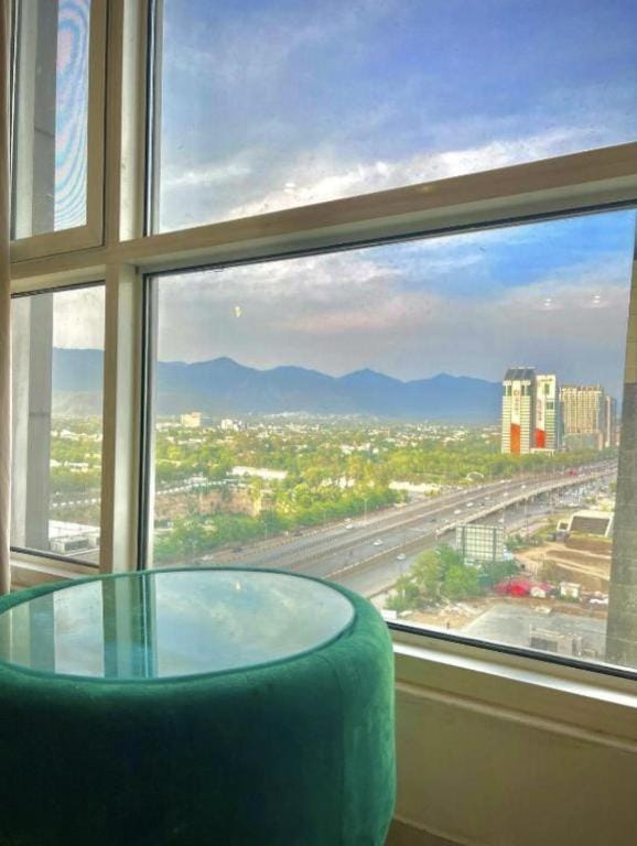 Day, Natural landscape, City view, Mountain view