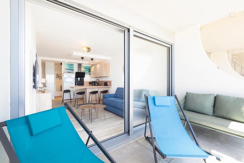 Studio luxe panoramique face mer baie de La Baule Apartment in La Baule-Escoublac