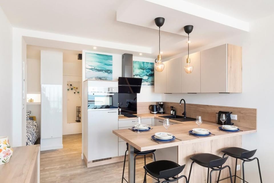 Studio luxe panoramique face mer baie de La Baule Apartment in La Baule-Escoublac