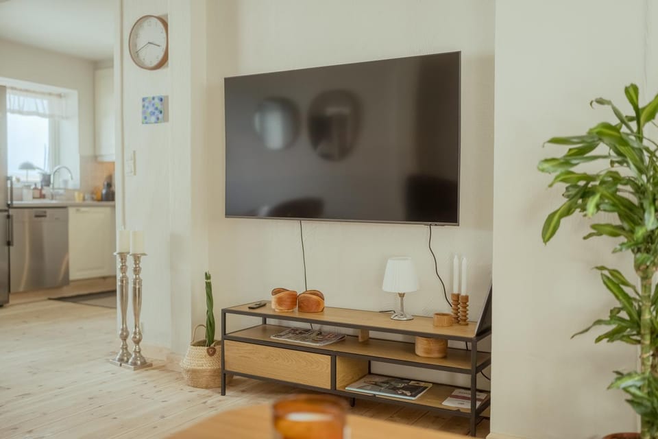 Heimdalur - house - homely stay - city life Apartment in Europe