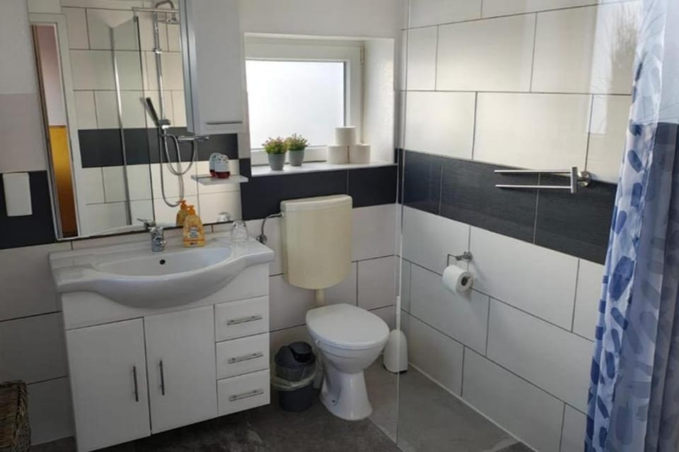 Moderne Loft-FeWo No. 3 mit Terrasse Apartment in Aurich