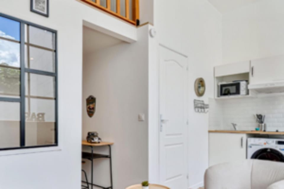 New apartment near Jardin Du Luxembourg Apartment in Paris