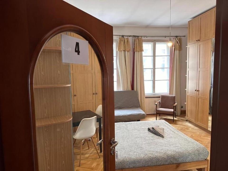 Wrocławska Rooms Bed and Breakfast in Poznan