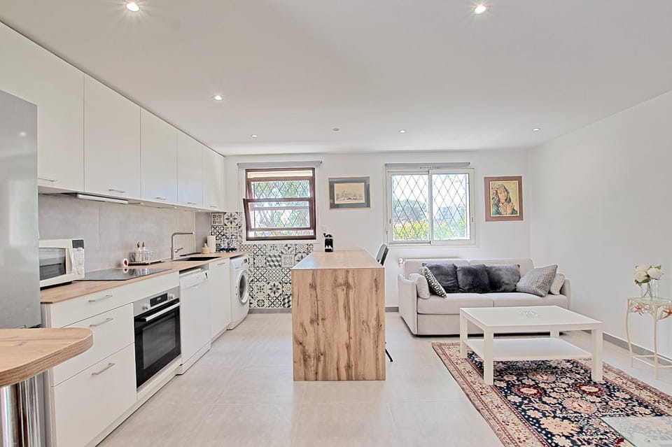 Appartement Les Amandiers, Le Cannet, proche Cannes Centre Apartment in Mougins