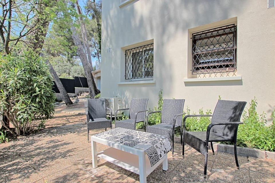 Garden, Balcony/Terrace