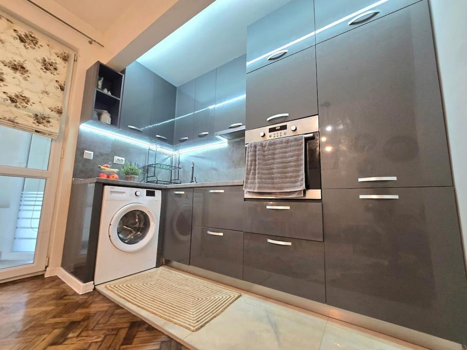 LIYA House Apartment in Varna