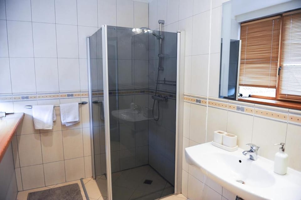2 Apartments Private Floor 3BDR 1 Sofa Bed 8 Guests Apartment in Vilnius