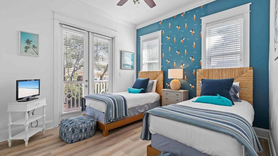 Seagrove’s 30A Window to Heaven: Pool & Beach House in Seagrove Beach