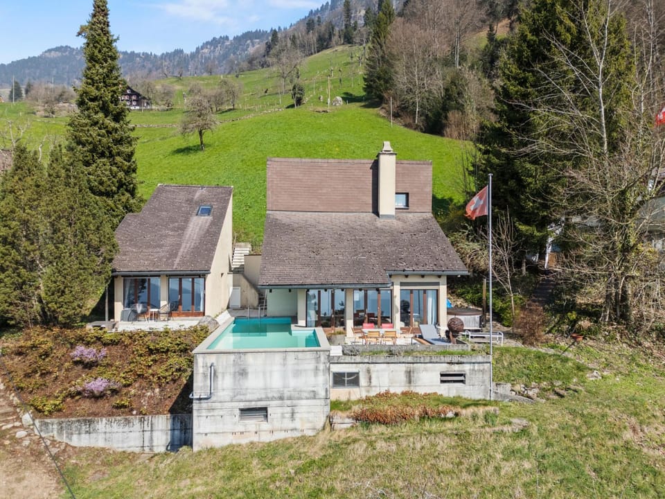 Property building, Spring, Day, Natural landscape, Mountain view