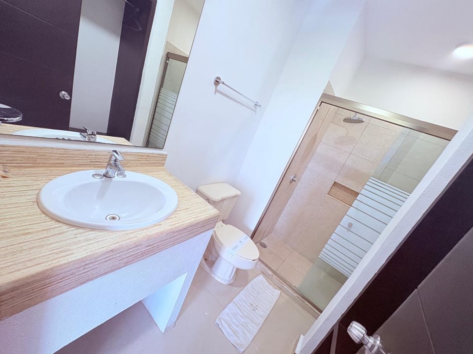 Estudio de Lujo con Cama King y vista con alberca Apartment hotel in Playa del Carmen