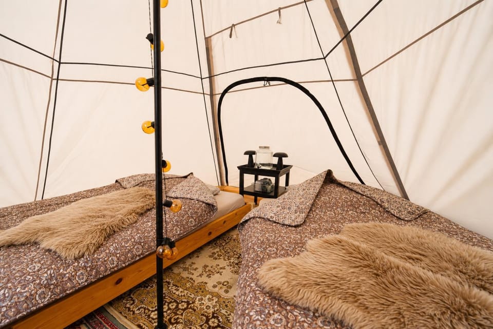 Cozy Tipi - The LOWFO House Lofoten Luxury tent in Lofoten