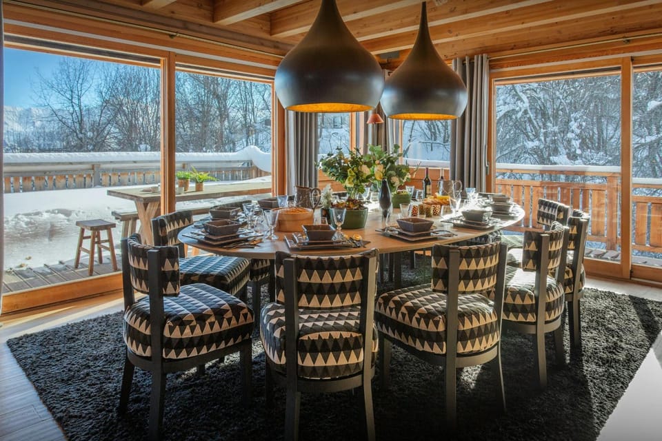Winter, Dining area