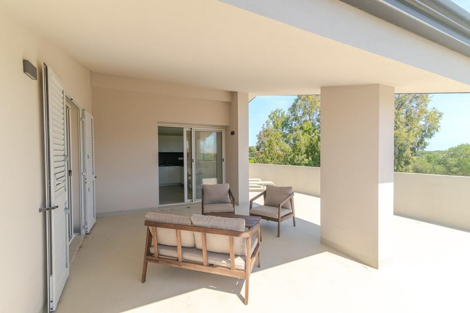 Appartamento Cala- Seaview terrace Apartment in Budoni