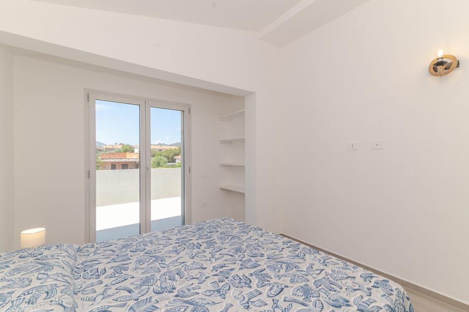 Property building, Living room, Bedroom