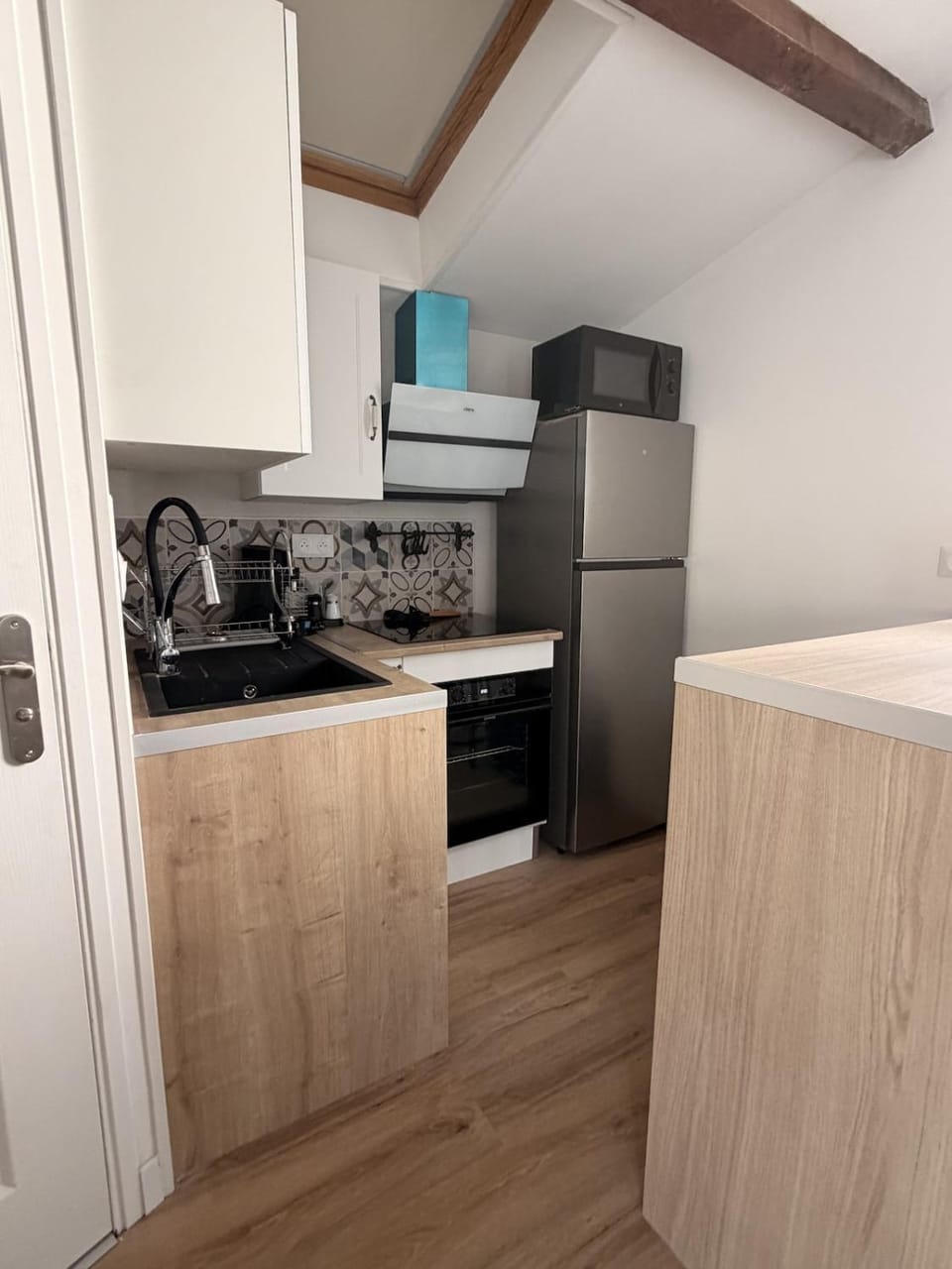 minibar, oven, stove