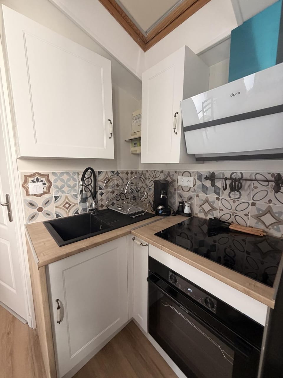 Kitchen or kitchenette, stove