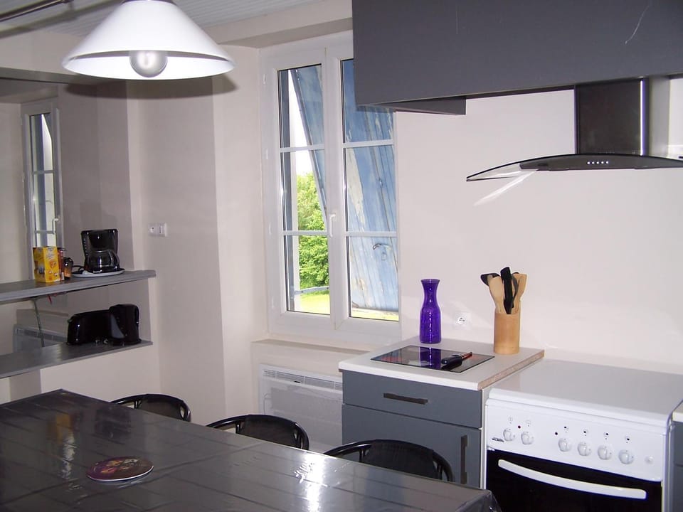 Property building, Communal kitchen