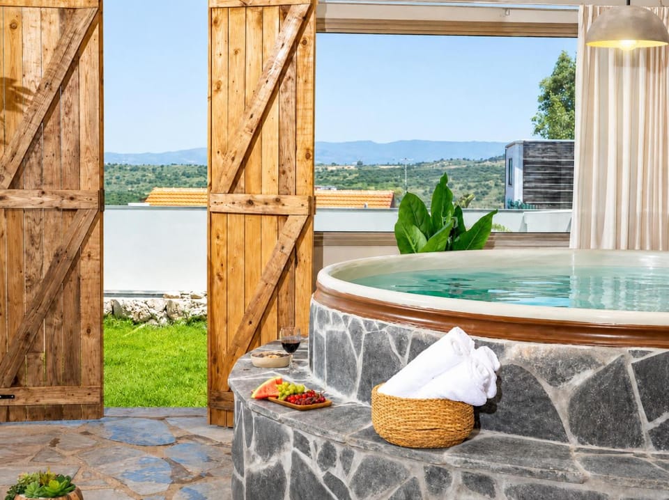 Hot Tub, Mountain view