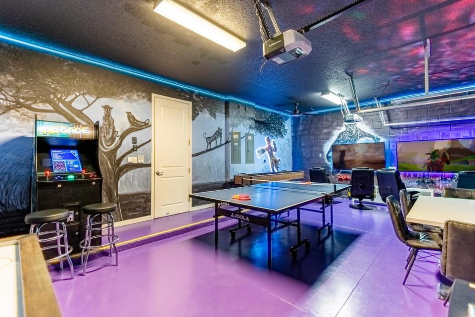 Upstay Family Resort Mansion - Pool, Theater, and Games House in Kissimmee