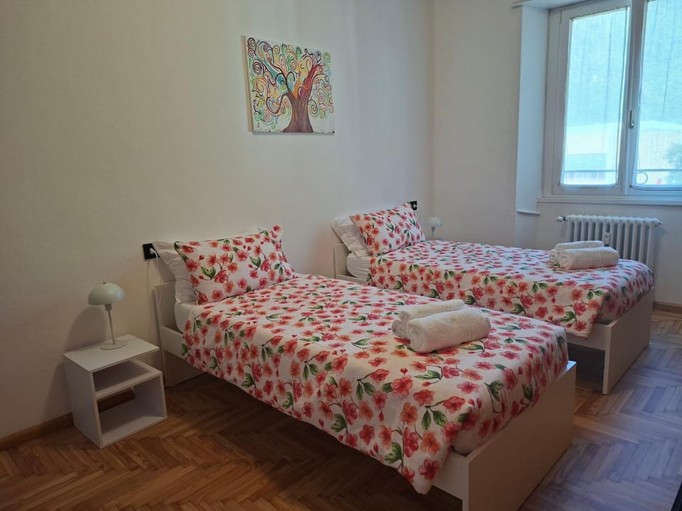 La Casa di Bruno - Holiday Home Apartment in Province of Brescia