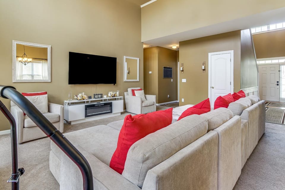 Families Welcome! Spacious Loganville Gem w/ Yard House in Snellville