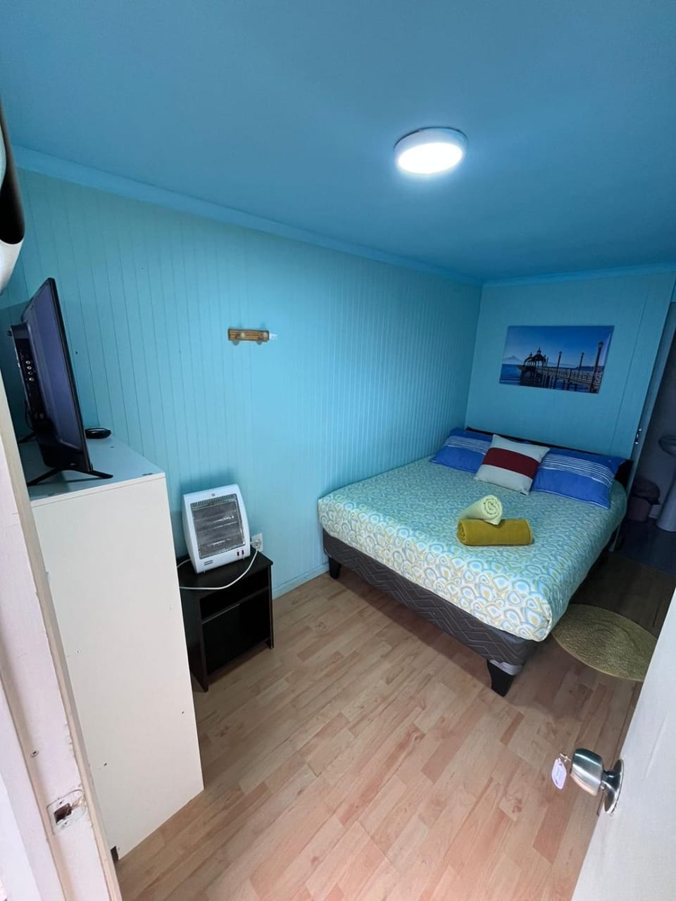 Hostal Refugio Licarayen Bed and Breakfast in Puerto Varas