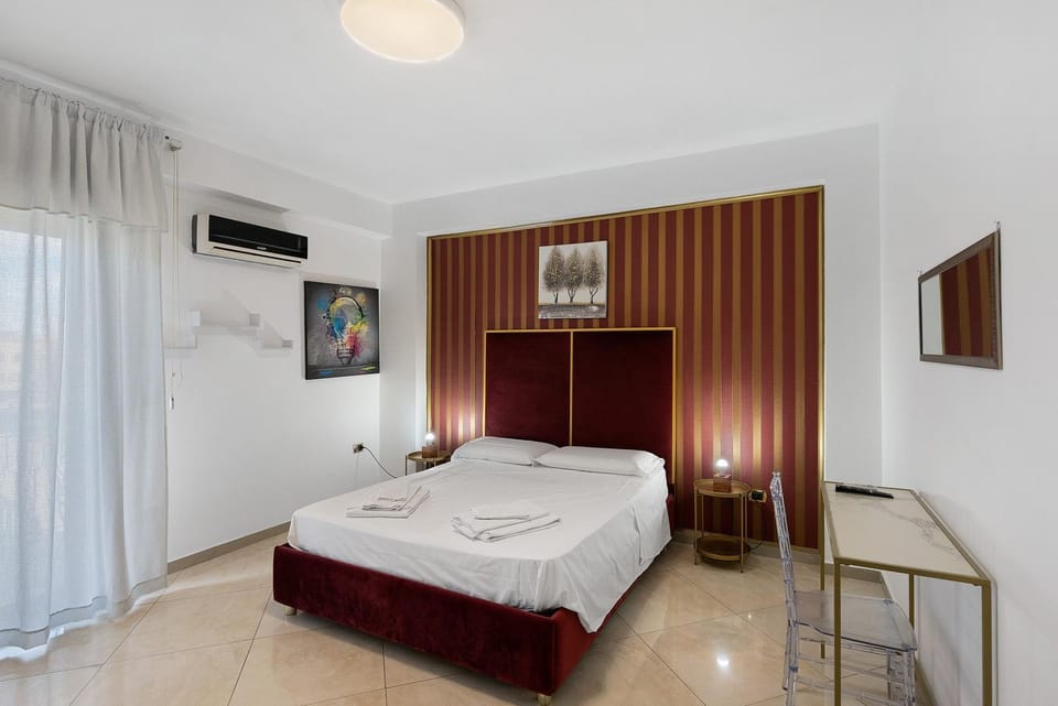 Living room, Bedroom