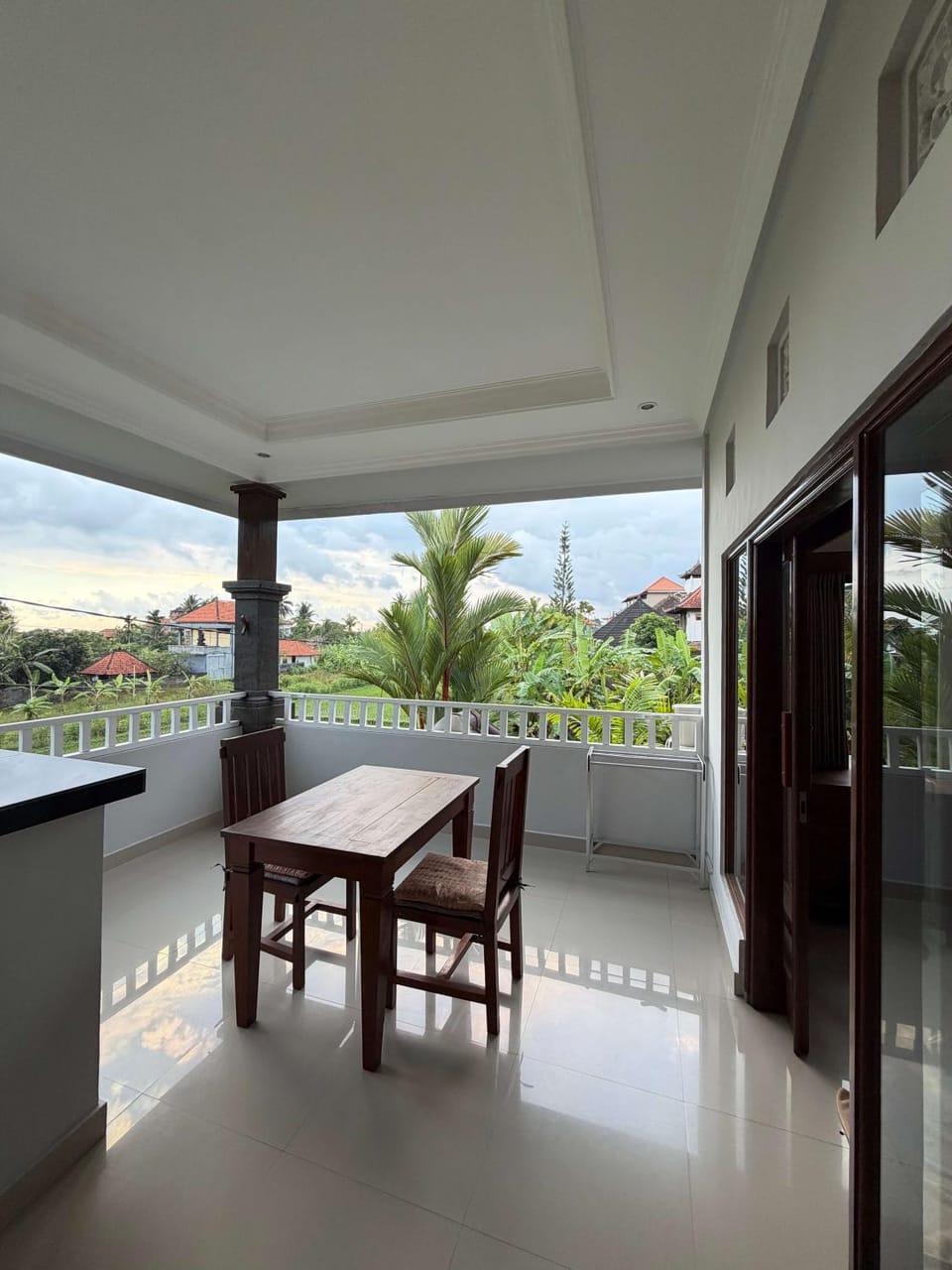 Balcony/Terrace, Dining area