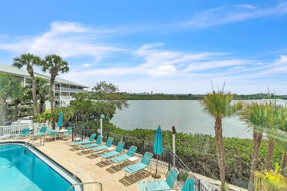 Bayview Villas 101 Villa in Indian Shores